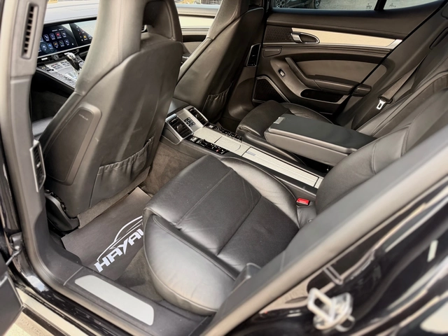 Porsche Panamera 4S= 4.8i= Distronic= Keyless Go= Burmester= - автомобили, коли, обяви за нови и употребявани 12