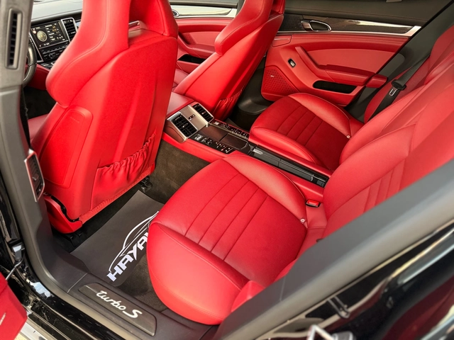Porsche Panamera Turbo S= Chrono pack= Carbon Pack= Carbon Ceramic= - автомобили, коли, обяви за нови и употребявани 12