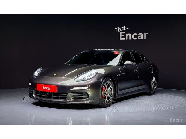 Porsche Panamera 3.0 V6 | PDK | Sunroof | Carbon Steering | Top Spe - автомобили, коли, обяви за нови и употребявани 1