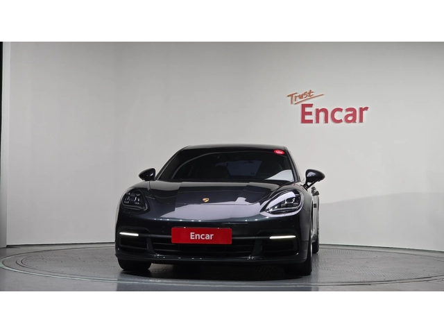 Porsche Panamera 3.0 AWD - автомобили, коли, обяви за нови и употребявани 2