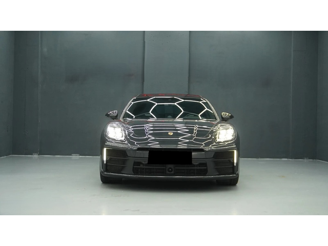 PORSCHE Panamera Panamera 4 976 - автомобили, коли, обяви за нови и употребявани 0