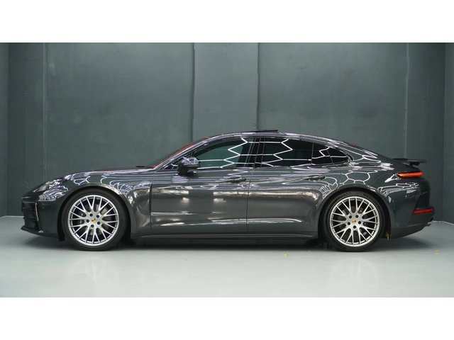 PORSCHE Panamera Panamera 4 976 - автомобили, коли, обяви за нови и употребявани 1