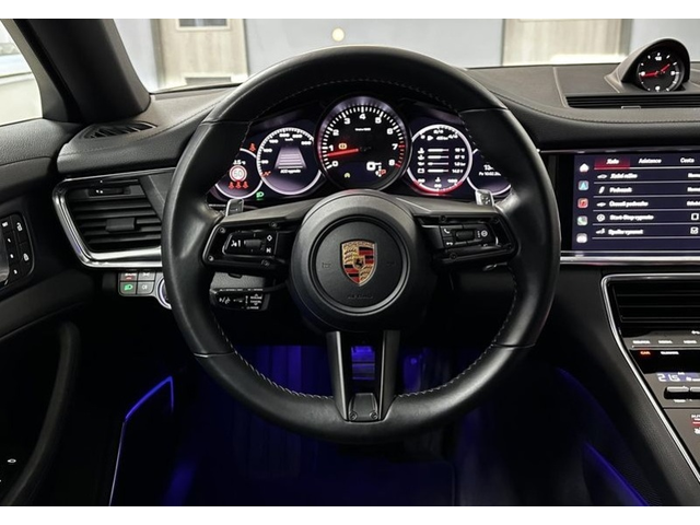 PORSCHE Panamera Panamera 4 Sport Turismo - автомобили, коли, обяви за нови и употребявани 5