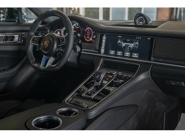 Porsche Panamera Turbo/PCCB/PDLS+ /Carbon pack/Magic Sky/Bose - автомобили, коли, обяви за нови и употребявани 6