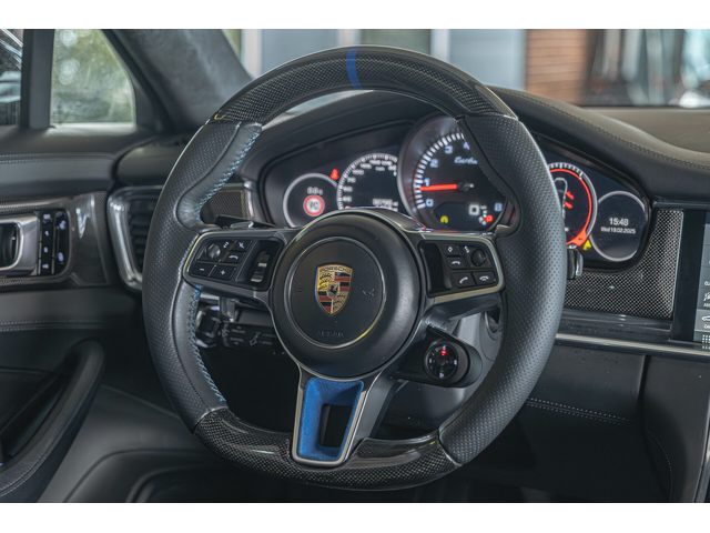 Porsche Panamera Turbo/PCCB/PDLS+ /Carbon pack/Magic Sky/Bose - автомобили, коли, обяви за нови и употребявани 8