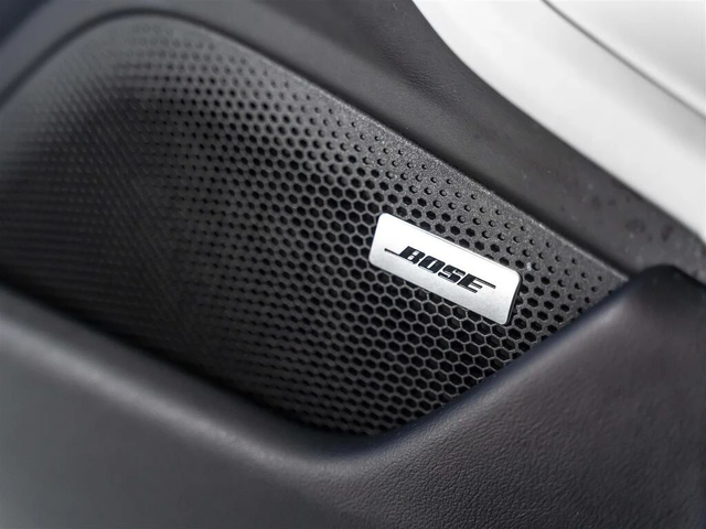 Porsche Taycan 4 CROSS TURISMO LOADED С РЕГИСТРАЦИЯ & АВТО КРЕДИТ - автомобили, коли, обяви за нови и употребявани 11