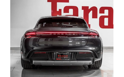 porsche-taycan - 2