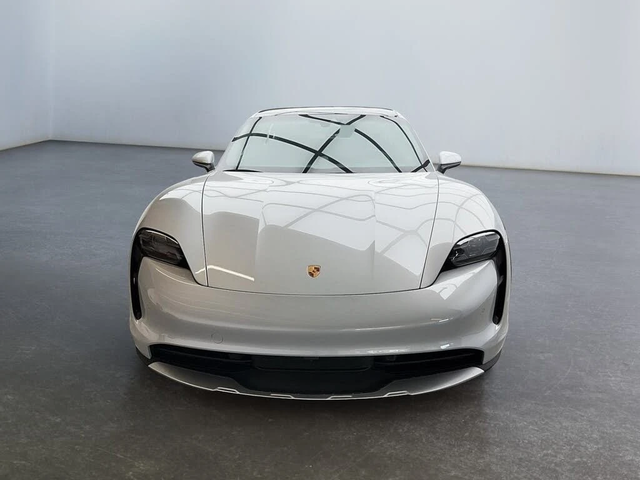 Porsche Taycan * АвтоКредит * (ЦЕНА ДО БГ) - автомобили, коли, обяви за нови и употребявани 1