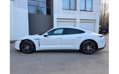 porsche-taycan - 3