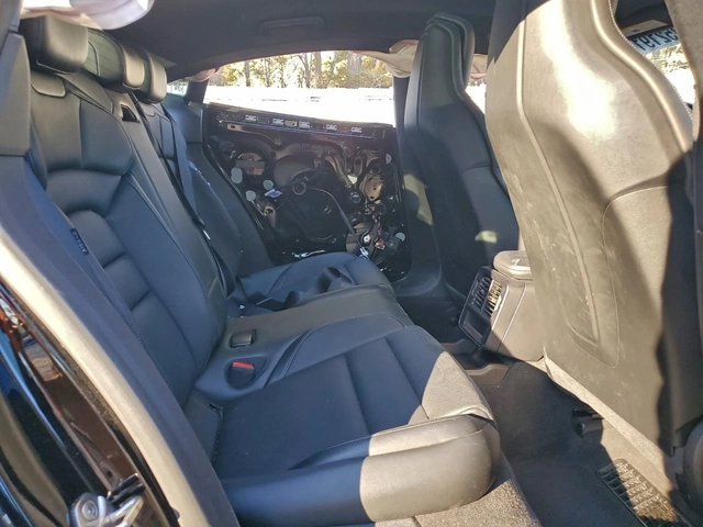 Porsche Taycan RWD - автомобили, коли, обяви за нови и употребявани 9