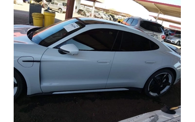 Porsche Taycan TURBO S* - автомобили, коли, обяви за нови и употребявани 13