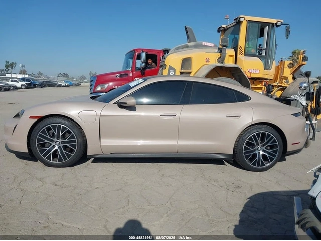 Porsche Taycan - автомобили, коли, обяви за нови и употребявани 11
