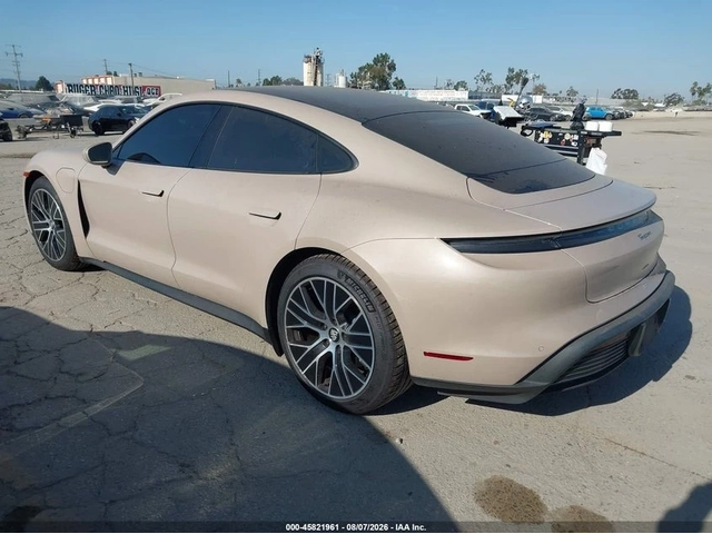 Porsche Taycan - автомобили, коли, обяви за нови и употребявани 2