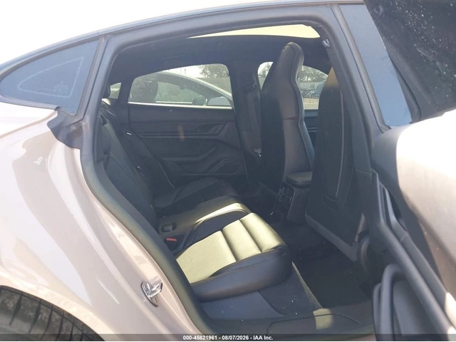Porsche Taycan - автомобили, коли, обяви за нови и употребявани 7