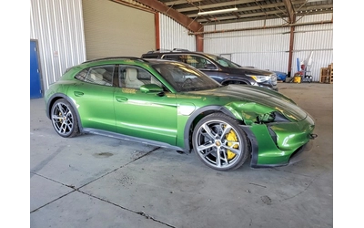 porsche-taycan - 3