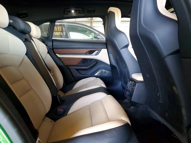 Porsche Taycan Cross Turismo 4S - автомобили, коли, обяви за нови и употребявани 9