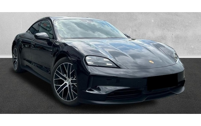 porsche-taycan-taycan - 2