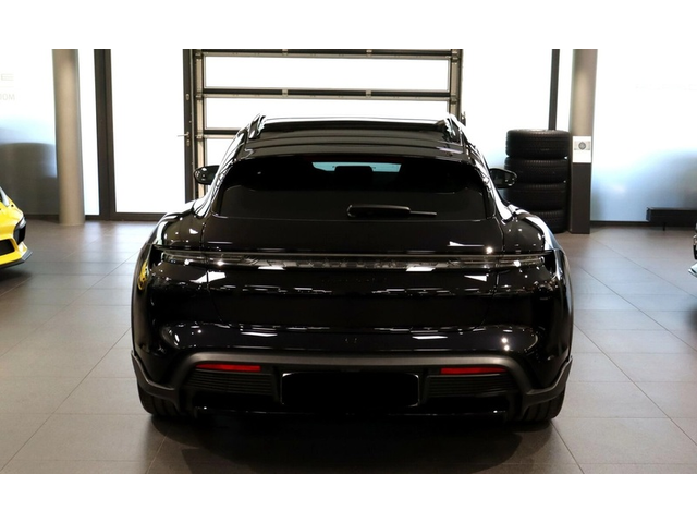 PORSCHE Taycan Taycan 
4 Cross Turismo 105 kWh - автомобили, коли, обяви за нови и употребявани 1