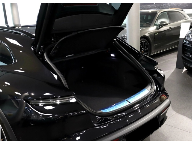 PORSCHE Taycan Taycan 
4 Cross Turismo 105 kWh - автомобили, коли, обяви за нови и употребявани 3