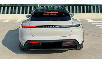 porsche-taycan-taycan-4-cross-turismo - 2