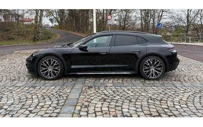 porsche-taycan-taycan-4s-cross-turismo - 1