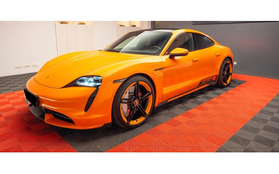 porsche-taycan-taycan-turbo-93-4-kwh - 3