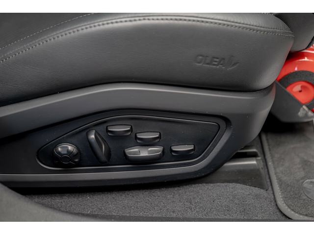 Porsche Taycan Turbo S PCCB/PDLS+/Burmester 3D/ - автомобили, коли, обяви за нови и употребявани 11