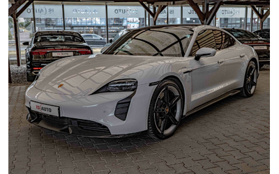 porsche-taycan-turbo-s-pdcc-sport-pdls-pccb-chrono-carbon-burm-pano - 1