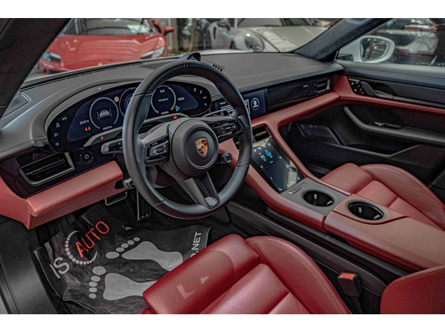 Porsche Taycan Turbo S/PDCC Sport/PDLS+/PCCB/Chrono/Carbon/Burm./Pano. - автомобили, коли, обяви за нови и употребявани 6