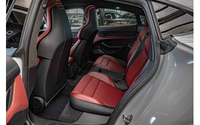 Porsche Taycan Turbo S/PDCC Sport/PDLS+/PCCB/Chrono/Carbon/Burm./Pano. - автомобили, коли, обяви за нови и употребявани 8