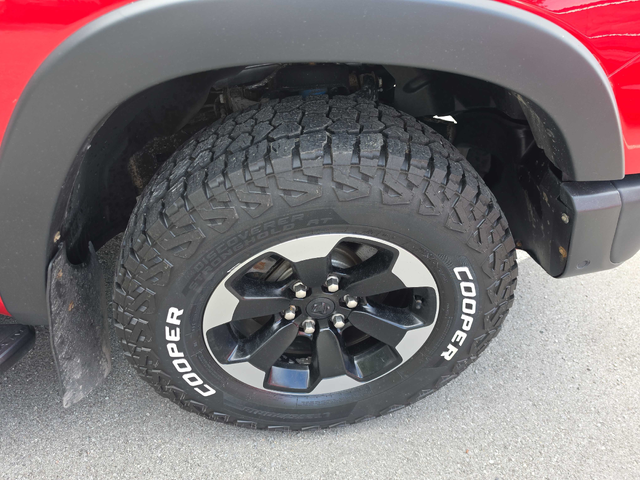 RAM 1500 5.7L 8cyl 4WD - автомобили, коли, обяви за нови и употребявани 6