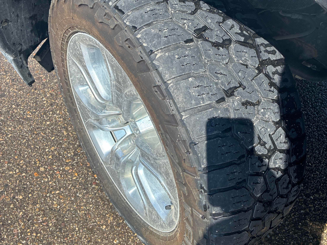 RAM 1500 5.7L 8cyl 4WD - автомобили, коли, обяви за нови и употребявани 14