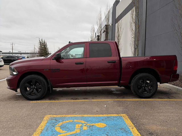 RAM 1500 CLASSIC 5.7L 8cyl 4WD - автомобили, коли, обяви за нови и употребявани 1