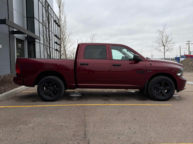 RAM 1500 CLASSIC 5.7L 8cyl 4WD - автомобили, коли, обяви за нови и употребявани 2