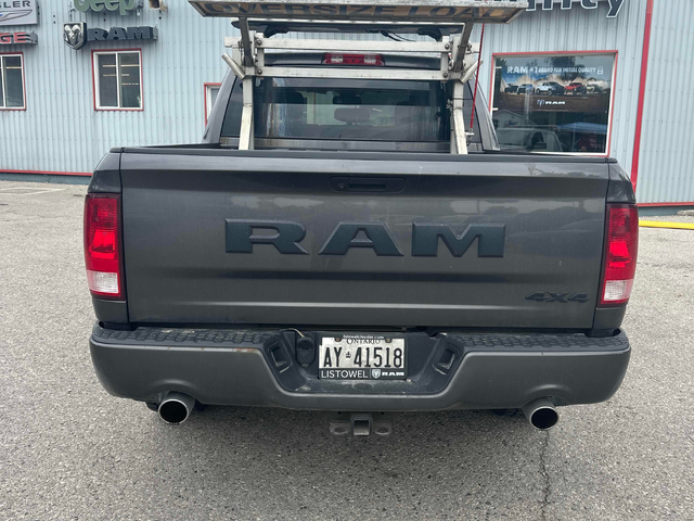 RAM 1500 CLASSIC 5.7L 8cyl 4WD - автомобили, коли, обяви за нови и употребявани 3