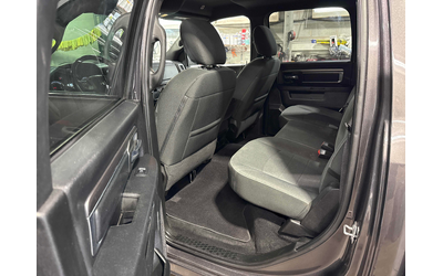 RAM 1500 CLASSIC 5.7L 8cyl 4WD - автомобили, коли, обяви за нови и употребявани 10