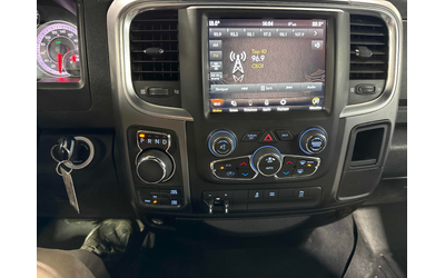 RAM 1500 CLASSIC 5.7L 8cyl 4WD - автомобили, коли, обяви за нови и употребявани 8