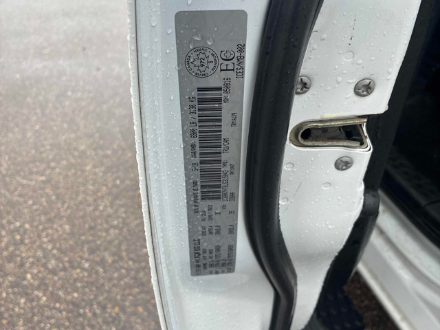 RAM RAM 1500 5.7L 8cyl 4WD - автомобили, коли, обяви за нови и употребявани 12