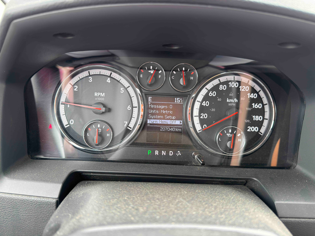 RAM RAM 1500 5.7L 8cyl 4WD - автомобили, коли, обяви за нови и употребявани 11