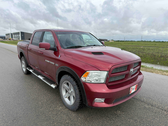 RAM RAM 1500 5.7L 8cyl 4WD - автомобили, коли, обяви за нови и употребявани 5