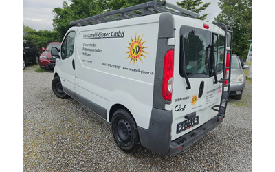 renault-30-renault-trafic-2-0tdi-115k-c - 4