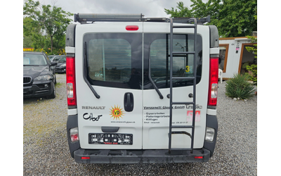 Renault 30 Renault Trafic 2.0tdi/115k.c - автомобили, коли, обяви за нови и употребявани 6