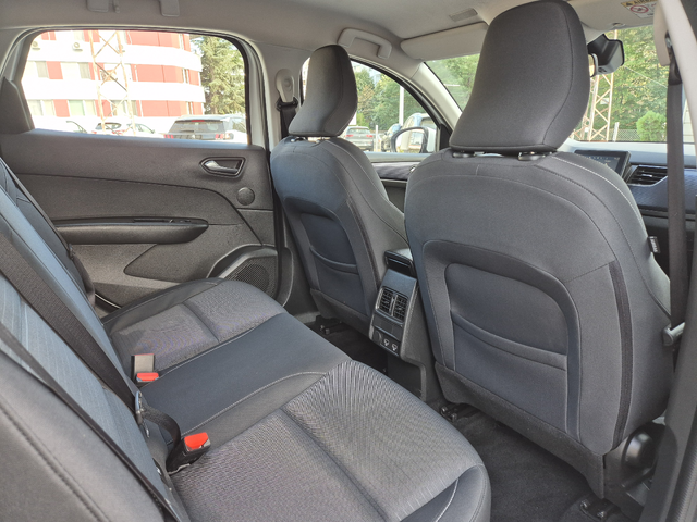 Renault Arkana 1.3 TCe -MILD HIBRID - автомобили, коли, обяви за нови и употребявани 10