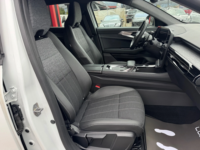 Renault Austral HYBRID* E-TECH* 197кс.* FULL LED* DISTRONIC* TOP - автомобили, коли, обяви за нови и употребявани 16