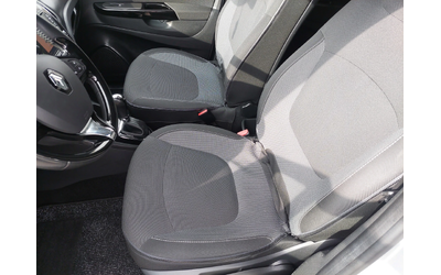 Renault Captur 1, 2i AUTOMATIC - автомобили, коли, обяви за нови и употребявани 9