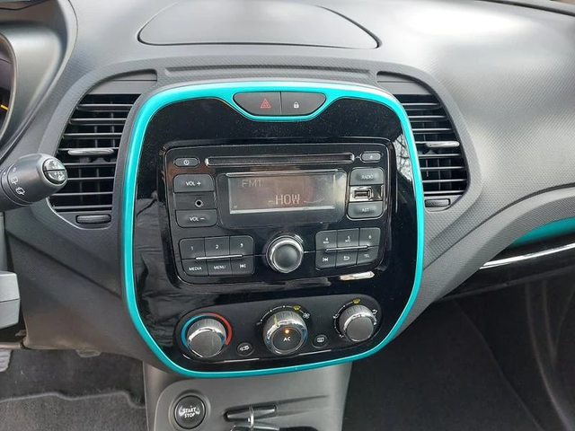 Renault Captur 1, 5dci  EURO 5B - автомобили, коли, обяви за нови и употребявани 8