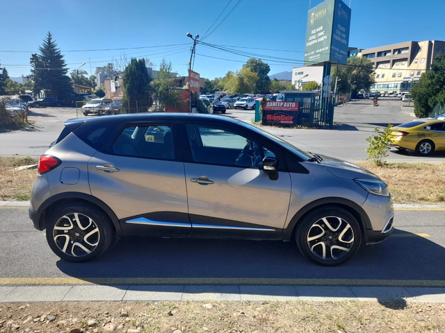 Renault Captur R-link 1.5dCI-90-AUTO-NAVI-камера - автомобили, коли, обяви за нови и употребявани 5