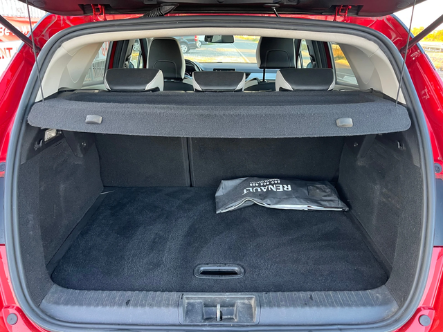 Renault Captur E-tech Hybrid 1.6 - автомобили, коли, обяви за нови и употребявани 15