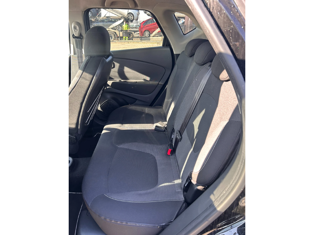 Renault Captur 1.2TCe AVTOMAT/NAVI EURO 5 - автомобили, коли, обяви за нови и употребявани 9