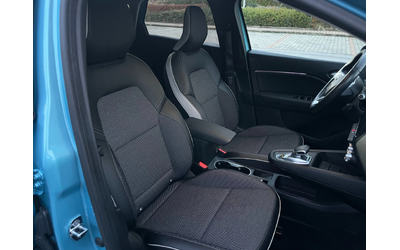 Renault Captur 1.6 E-Tech Plug In Full-Hybrid/Intens - автомобили, коли, обяви за нови и употребявани 12